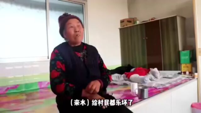 呼兰区房身村恢复供水 但自来水浑浊难饮用 | 现场