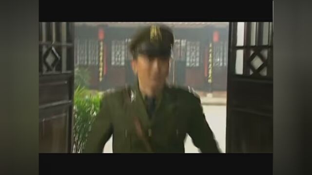 王保长新篇:王保长赴汤蹈火救下丁当,不再当怂包 #怀旧经典影视