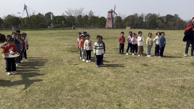 亲子游戏——两人三足