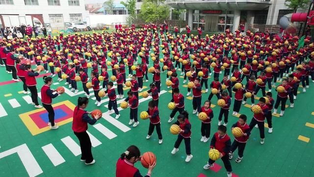 茌平区世纪之星幼儿园运动会展师生风采