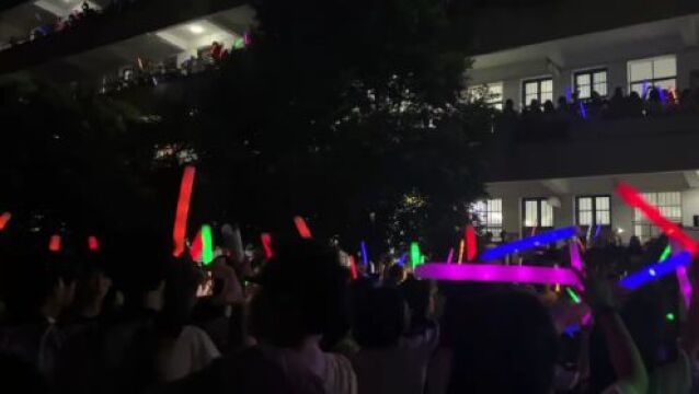 道县二中:千名学子以歌壮行祝福高考