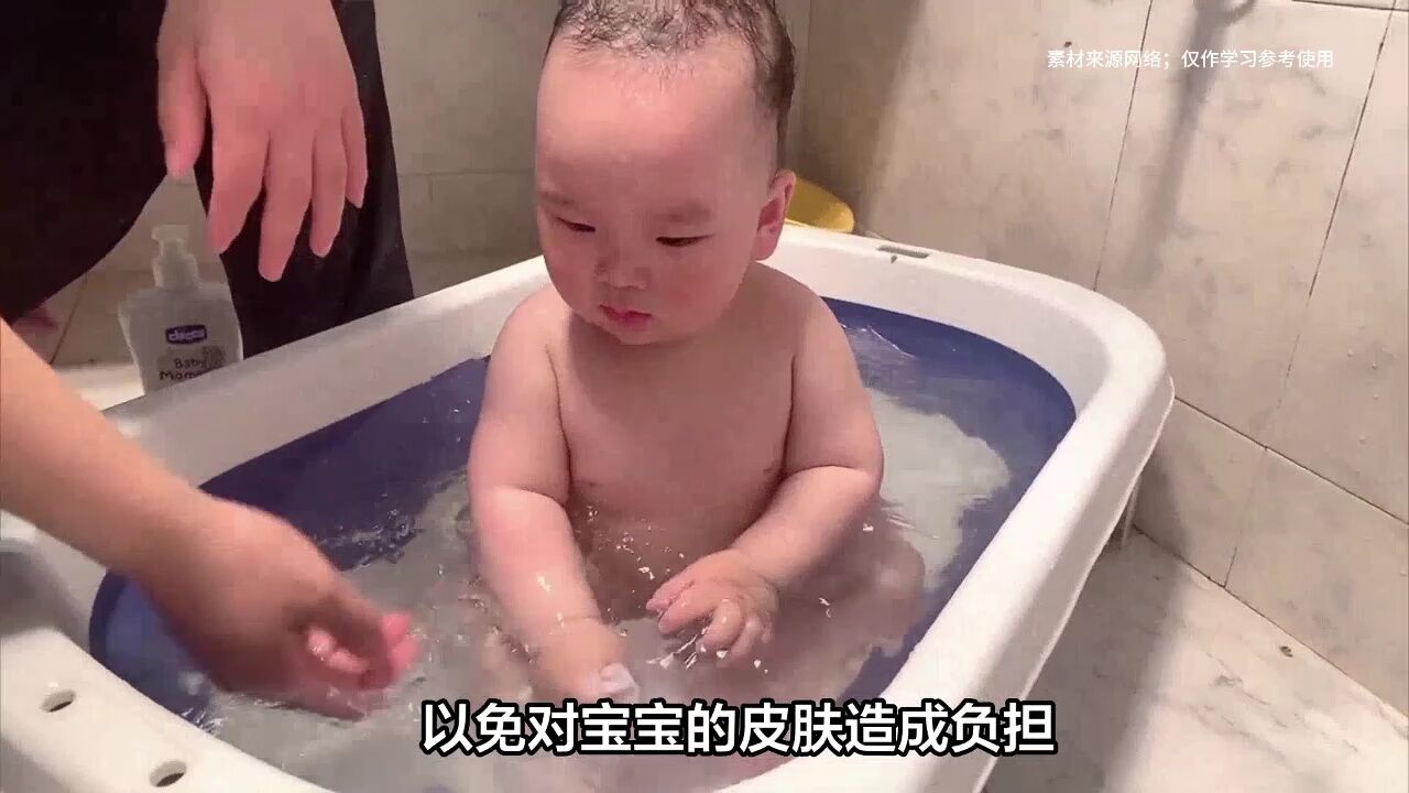 夏日炎炎,宝宝长痱子怎么办?父母不要太担心!