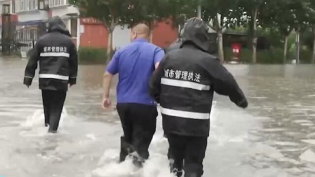 吉林白城遭遇强降水,城区积水严重