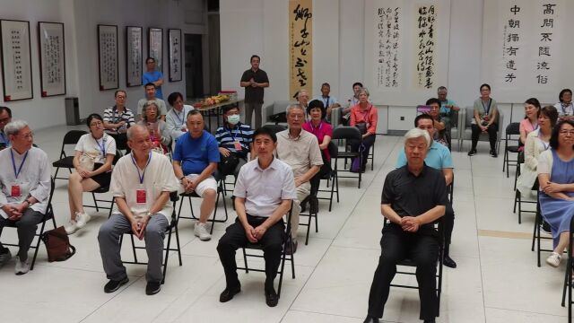 中国老年书画研究会香港分会书画作品展在京开幕