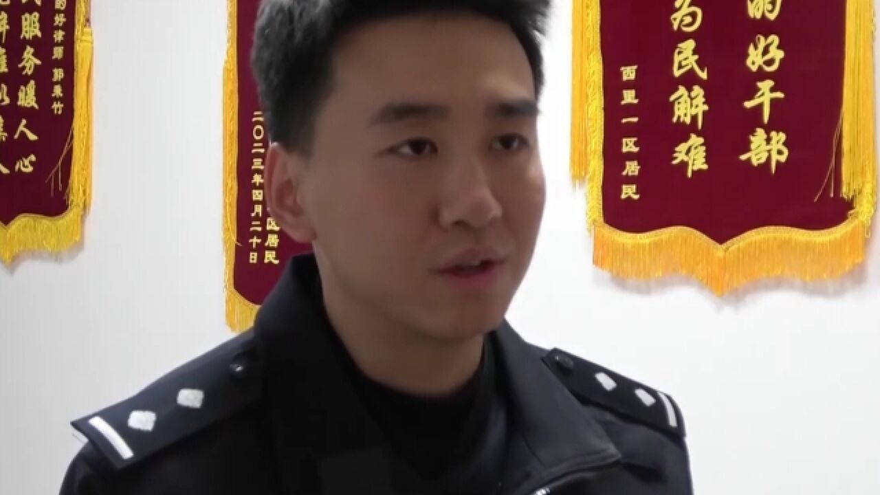 事主粗心车被盗,小偷反上了两把锁,民警出面帮寻回