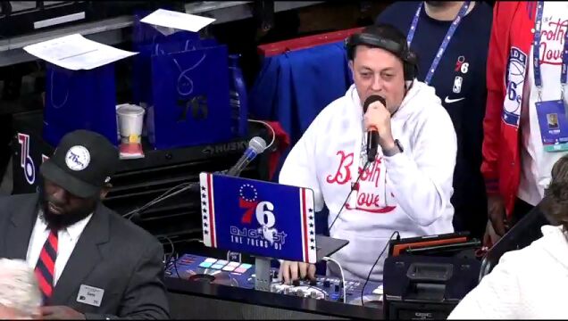 NBA常规赛：森林狼vs76人第2节英文原声回放