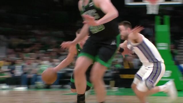 国王vs凯尔特人第4节英文原声回放