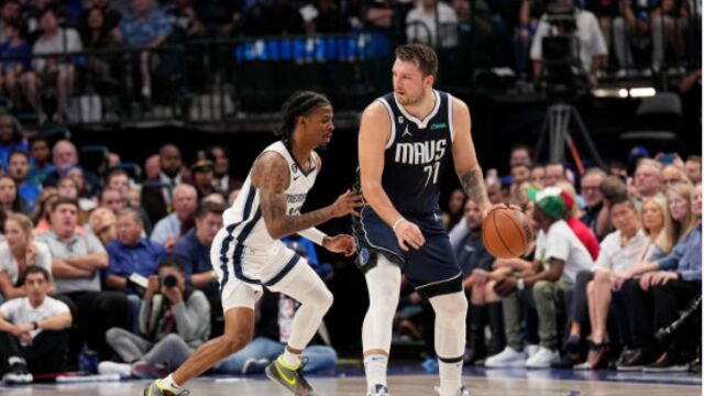 灰熊96-137独行侠 东契奇32分大胜灰熊迎首胜