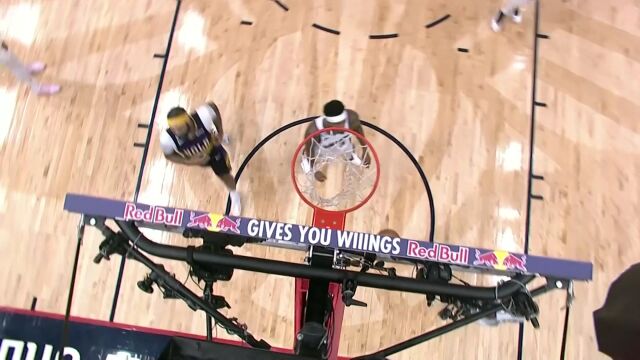 麦科勒姆漂移抛射命中2+1 加福德一飞冲天暴扣得手