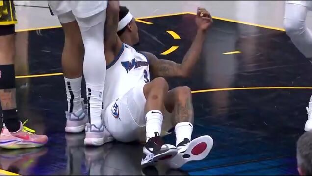 NBA常规赛：奇才vs勇士英文原声全场回放