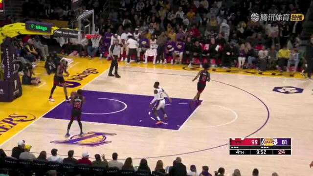 NBA常规赛：公牛vs湖人第4节中文解说回放