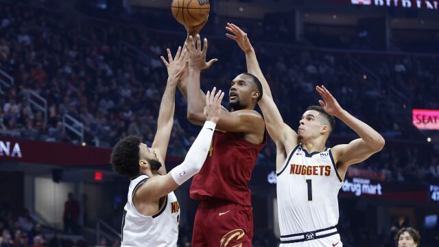 莫布里vs掘金集锦 独揽31+9暴力补扣碾压禁区