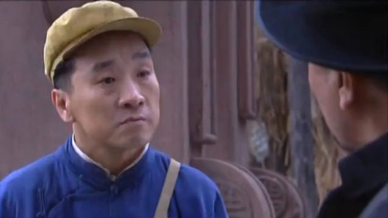 王保长新篇2:潘驼背得势恐吓王耀祖,昔日小弟成了自己上司