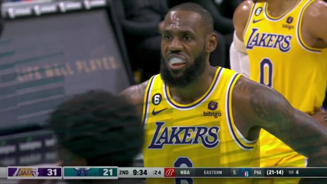 攻势猛烈！ 湖人一波14-0打懵黄蜂