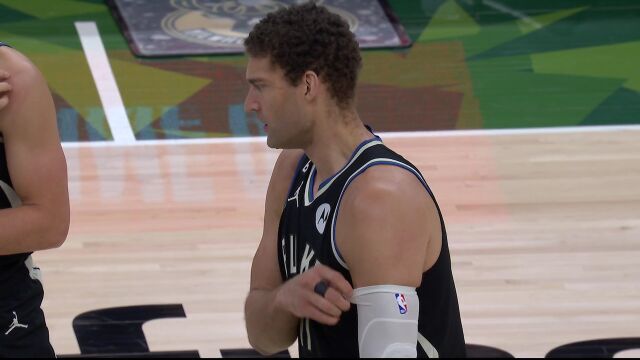 爵士vs雄鹿精华回放 字母哥缺阵雄鹿多点开花主场轻取爵士