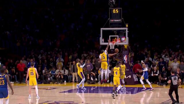 一路火花带闪电 普尔全场奔袭直杀篮下压哨打进