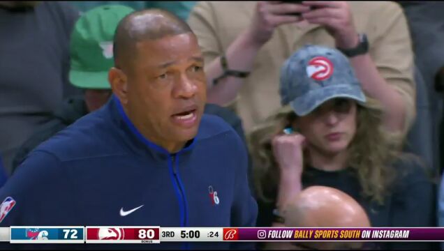 NBA常规赛：76人vs老鹰第3节中文解说回放