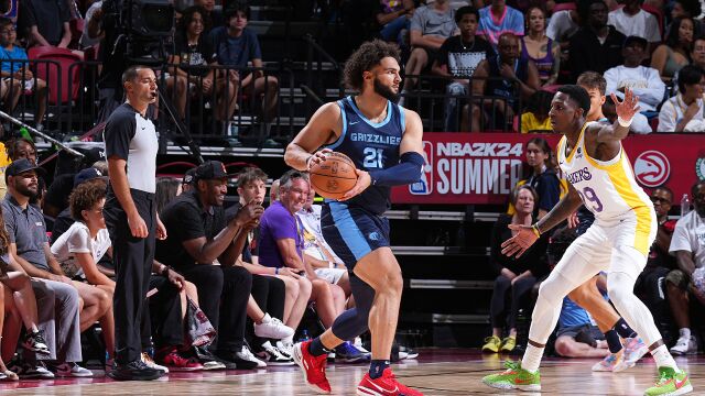 罗迪vs湖人集锦 得到21+5全能发挥率队大胜