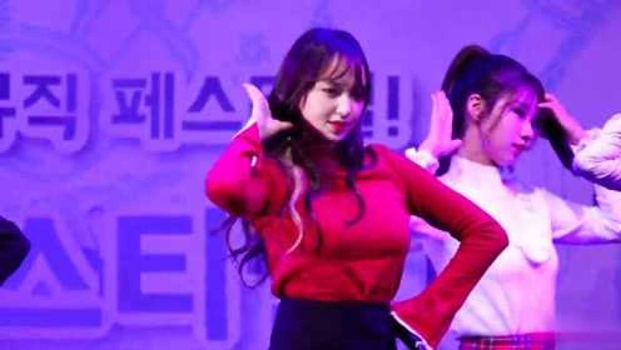 程潇表演momomo看程潇跳舞真是一种视觉享受太美了