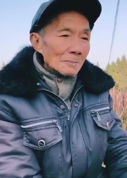 爷爷的微笑与抬棺之梦，一段情感的延续与释怀