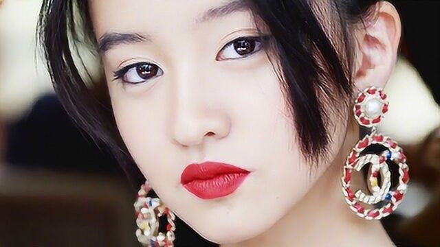 木村拓哉女儿木村光希《Elle》封面大片,15岁的她已出落得分外迷人!