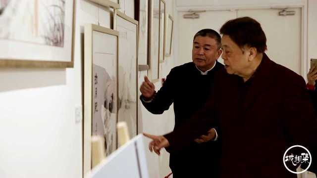 万虾舞宣纸,赵忠祥参观彭书民画展,并现场泼墨!