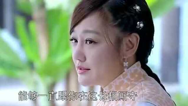 绍伟和妻子再次见面,绍伟高兴的背起妻子转圈圈,真幸福