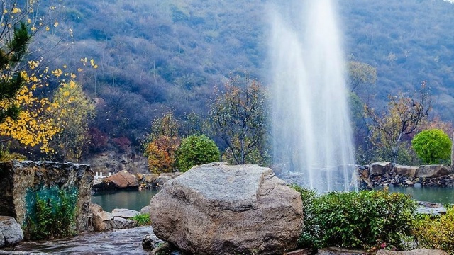 一边是太原的蒙山,一边是广西的蒙山,除去名气大小你中意哪个!