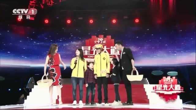 外卖小哥周磊竟然深情演绎《光辉岁月》,向Beyond黄家驹致敬!