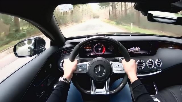 第一视角感受一下奔驰S65 AMG V12 Biturbo的迷人魅力