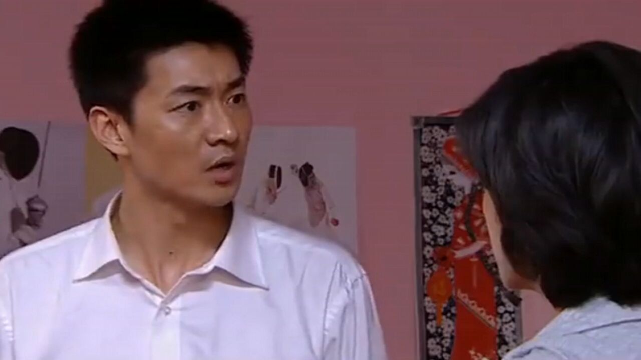 暖秋:丈夫结婚后,竟还和母亲睡一张床,妻子直接爆发了