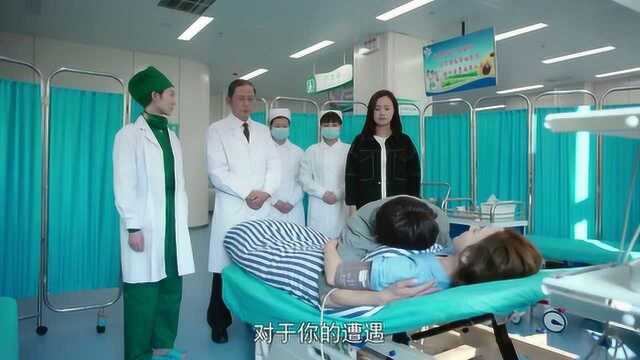 我怕来不及:白洁去世了,春生一直守着白洁的尸体,不肯离开