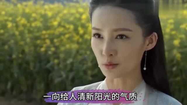 当代最美清纯花旦美女,李沁,成名背后你不知道的故事和家庭背景