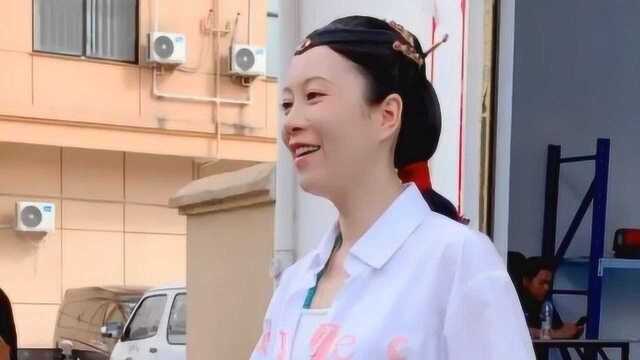 曾经特别火的明星认识吗?她叫温峥嵘,曾经演过很多角色!