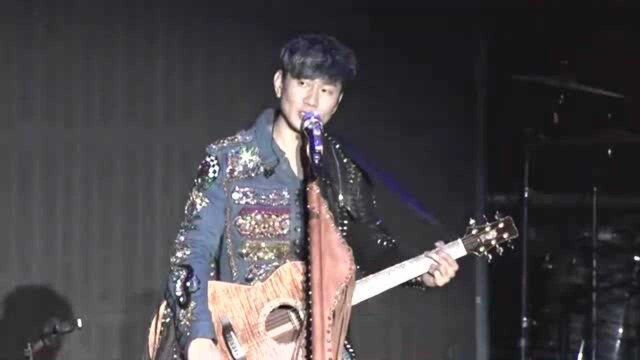 林俊杰圣所2.0世界巡回演唱会《我继续》可以单曲循环很久的歌!