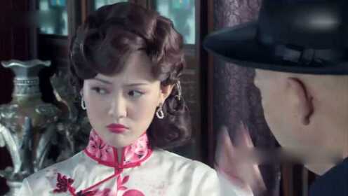 县长夫人刚打算出轨，县长就回到家了，这紧张的样子简直不要太喜感！