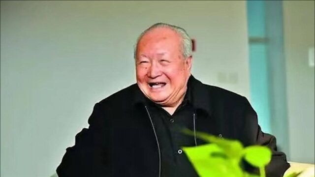 中国著名雕塑家钱绍武在苏州去世,享年93岁