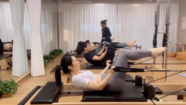 Hi Pilates普拉提工作室常规团课展示