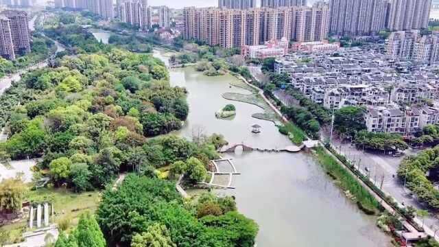 镇江金山公园,原名氐无山,又名金鳌岭,也称浮玉山