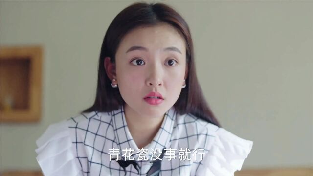 女主算命,命硬到大师都有血光之灾