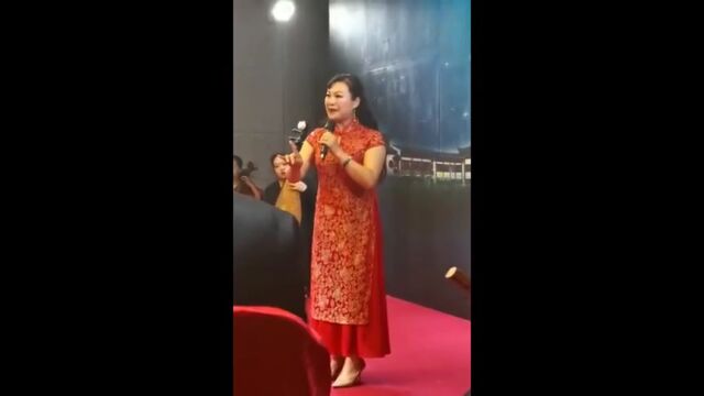 国家一级演员韩丽霞人美嗓子更美