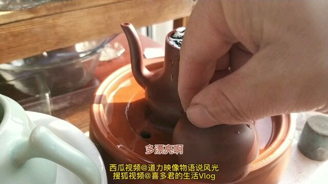 喜多君说壶话茶.祝大家小年快乐!两把思亭壶不同的精彩