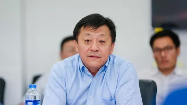 杜兆才儿子已失联?老子出事后儿子一度尝试出国,遭严密监控中