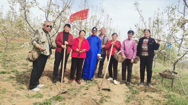 “梨花园采风记”武乡县故城镇北良村