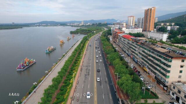 河南舞钢滨湖大道美丽街景