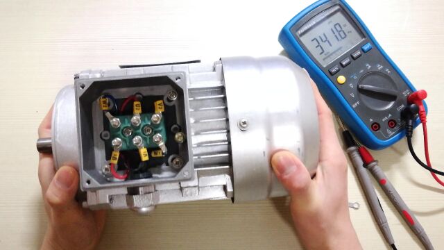 新手电工不会接电机,被叫勤杂工?学会这2种方法,你也是老电工
