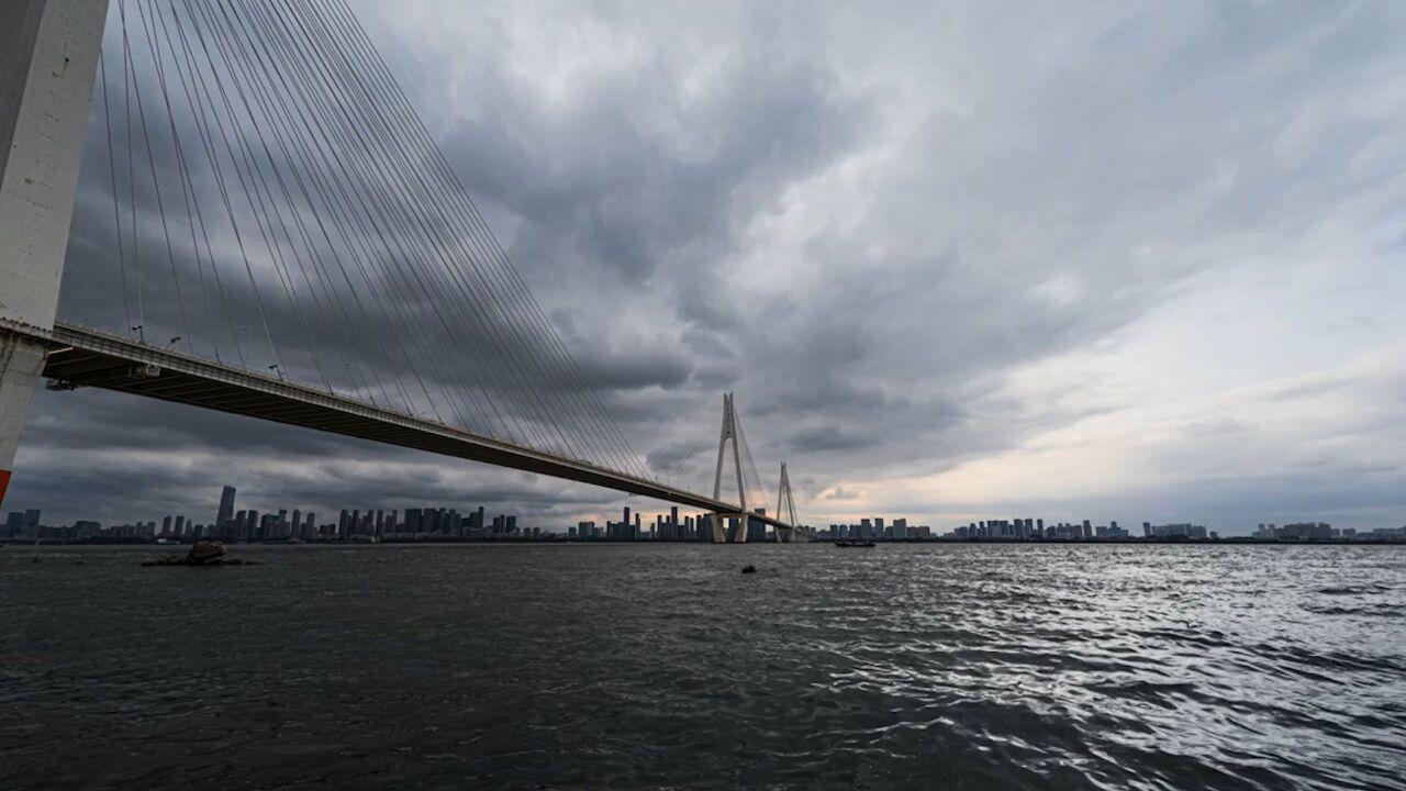 中央气象台发布暴雨黄色预警 四川、湖北、河南等局地有大暴雨