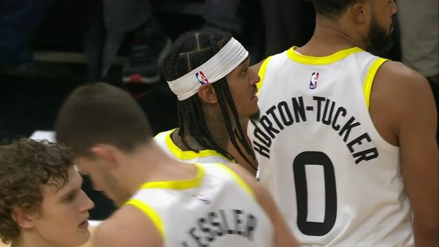 NBA常规赛：步行者vs爵士第3节英文原声回放