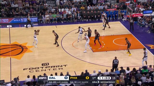 NBA常规赛：独行侠vs太阳第1节英文原声回放