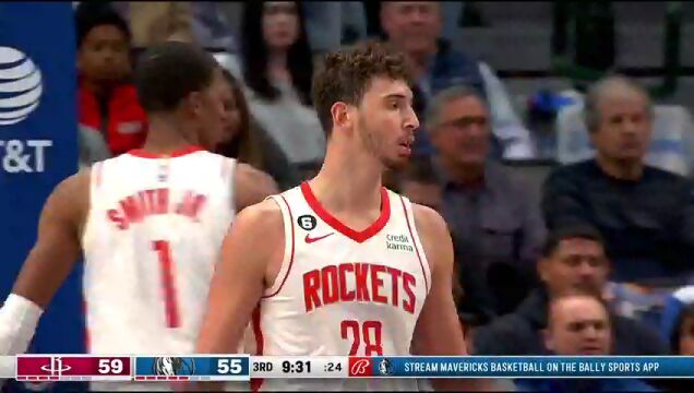NBA常规赛：火箭vs独行侠第3节中文解说回放